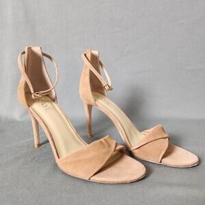 RAYE Jennifer Heels‎ in Tan Women's Size 9.5 Special Occasion Shoes